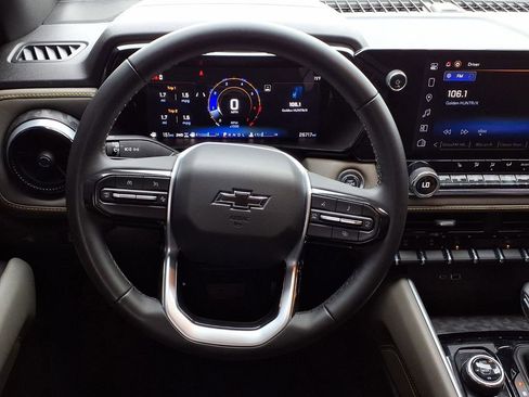 Used 2024 Chevrolet Colorado ZR2 w/ Technology Package image 20