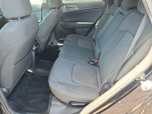 Certified 2023 Kia Sportage LX FWD image 15