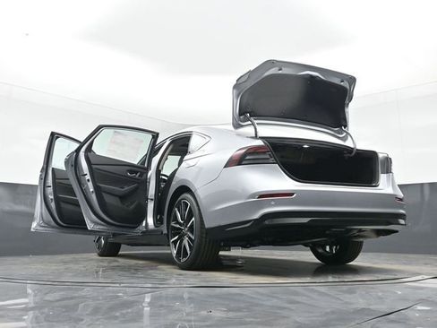 Used 2025 Honda Accord Touring image 37