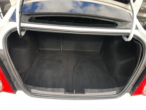 Used 2014 Chevrolet Sonic LTZ FWD image 8