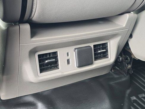 Used 2024 Chevrolet Silverado 3500 LT w/ Convenience Package image 15