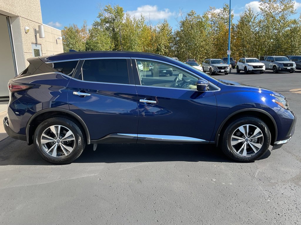 Used 2023 Nissan Murano SV w/ Cargo Package AWD/4WD image 3