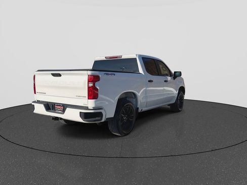 Used 2022 Chevrolet Silverado 1500 Custom image 8