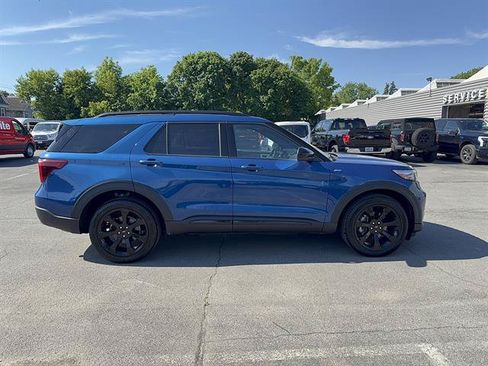 Certified 2023 Ford Explorer ST-Line w/ Class IV Trailer Tow Package AWD/4WD image 6
