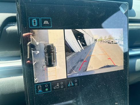 New 2026 GMC Terrain Elevation w/ Technology Package II AWD/4WD image 15