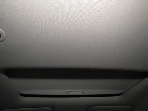 Certified 2024 Honda HR-V EX-L image 16