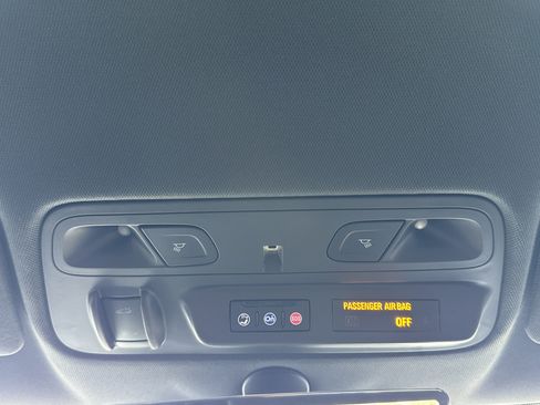 Used 2019 Chevrolet Camaro ZL1 image 25