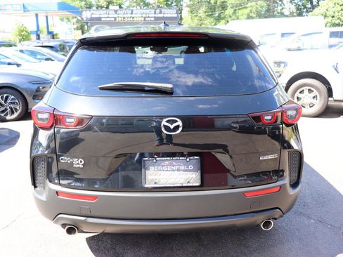 Used 2025 MAZDA CX-50 AWD 2.5 S w/ Premium Package image 4
