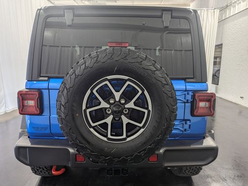 New 2026 Jeep Wrangler Rubicon image 9