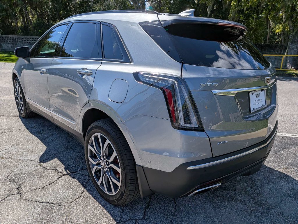 Used 2024 Cadillac XT5 Sportv w/ Platinum Package AWD/4WD image 6