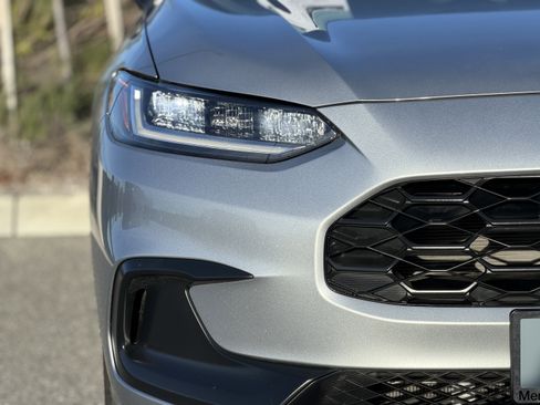 Used 2024 Honda HR-V LX image 7