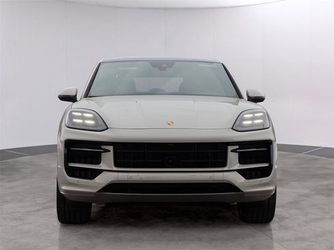 New 2026 Porsche Cayenne Coupe image 12