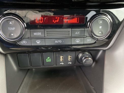 Used 2024 Mitsubishi Eclipse Cross Black Edition image 16