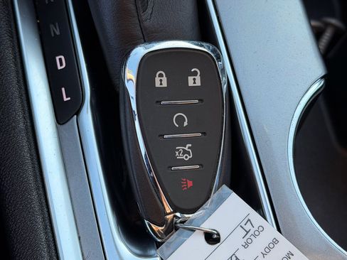 Used 2025 Chevrolet Malibu LT image 19