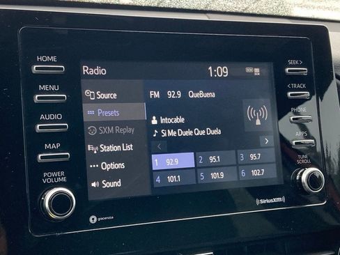 Used 2023 Toyota Camry SE image 20