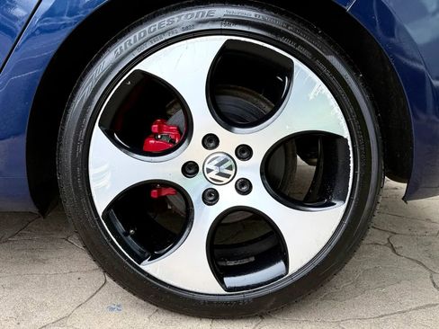 Used 2012 Volkswagen GTI 4-Door FWD image 48