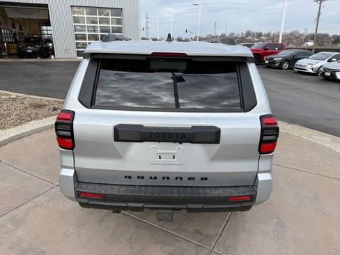 Certified 2025 Toyota 4Runner SR5 image 9