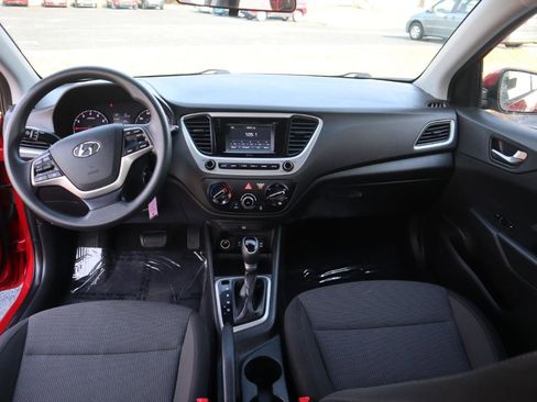 Used 2021 Hyundai Accent SE image 44