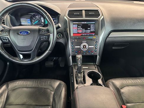 Used 2016 Ford Explorer Sport w/ Equipment Group 401A AWD/4WD image 10