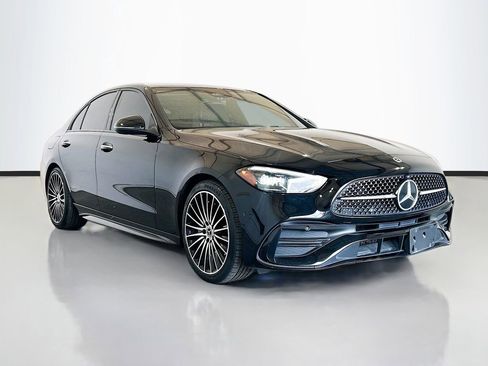 Used 2025 Mercedes-Benz C 300 Sedan image 3