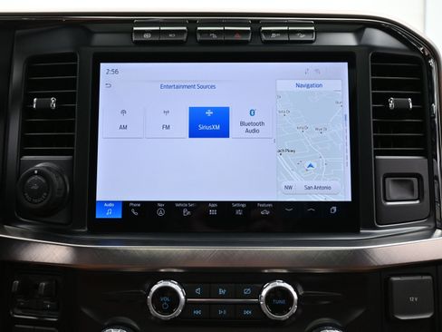 Used 2024 Ford F250 King Ranch w/ Chrome Package image 32