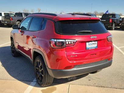 New 2025 Jeep Compass Latitude w/ Sun & Sound Group