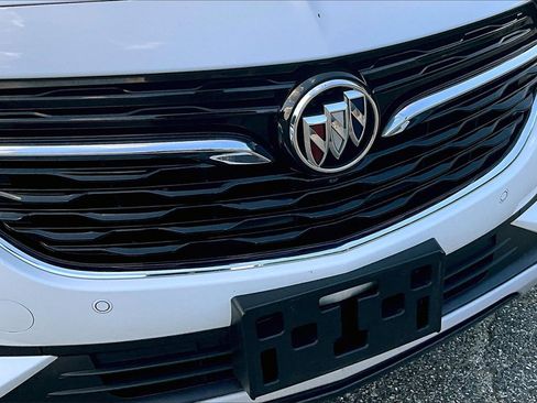 Certified 2022 Buick Encore GX Essence w/ Advanced Technology Package image 27