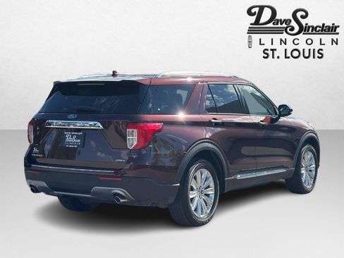 Used 2020 Ford Explorer Limited w/ Hybrid Equipment Group 310A AWD/4WD image 3