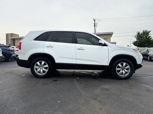 Used 2013 Kia Sorento LX FWD image 3