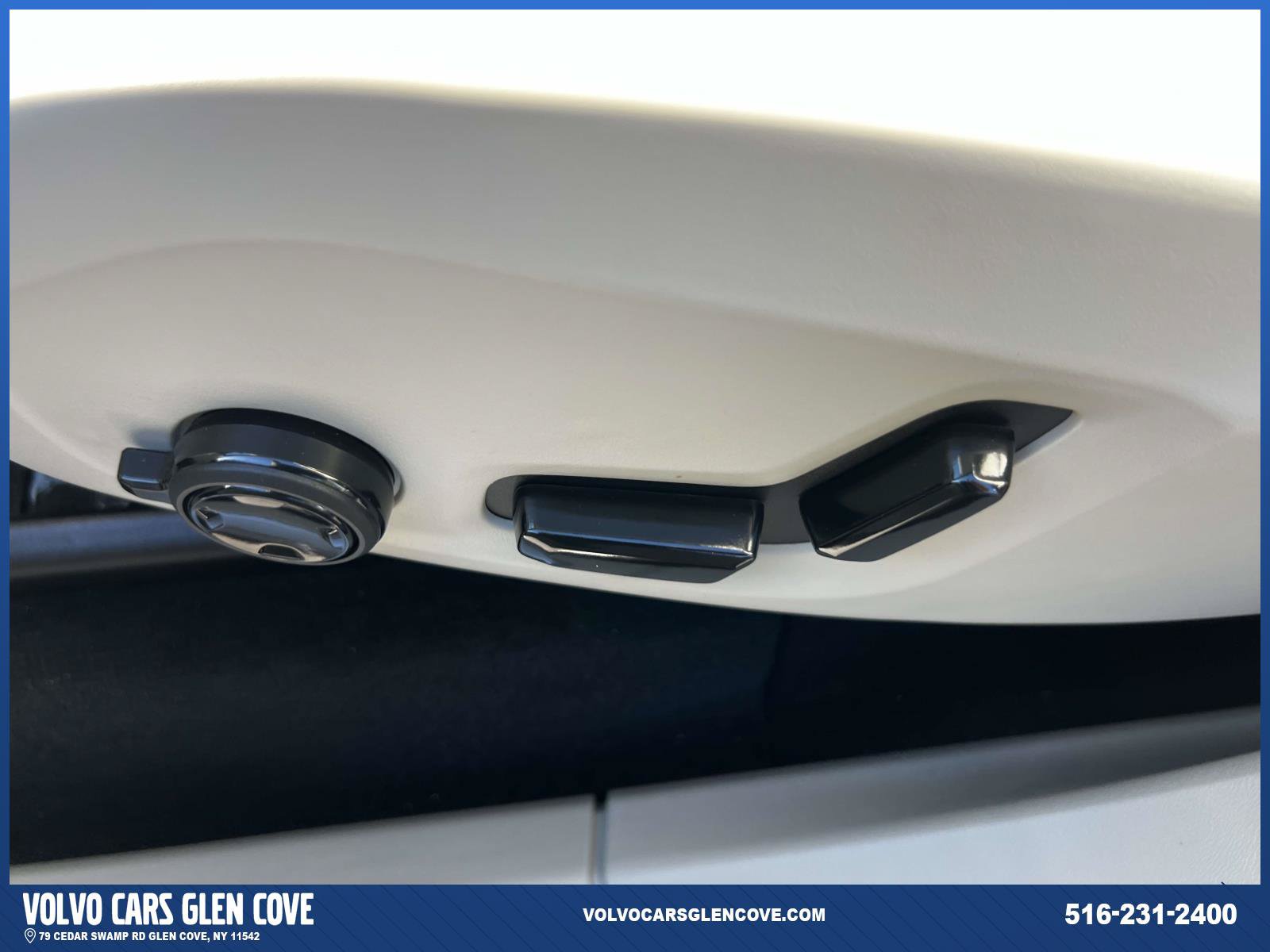 Used 2026 Volvo XC90 B6 Ultra w/ Protection Package AWD/4WD image 19