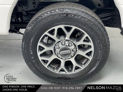 Used 2021 Ford F250 Lariat w/ Lariat Value Package image 12