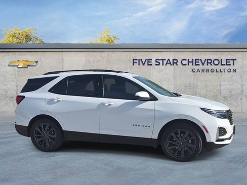 Used 2023 Chevrolet Equinox RS w/ RS Leather Package FWD image 9