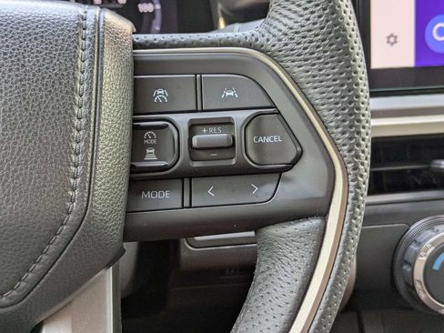 Used 2025 Toyota Tacoma TRD Sport RWD image 25