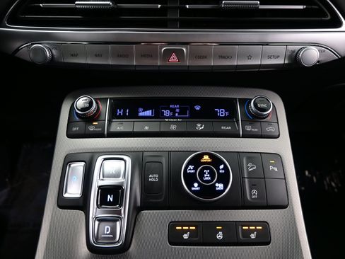 Used 2022 Hyundai Palisade SEL w/ 8P Bench Seat Package image 22