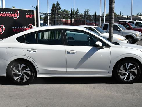 Used 2024 Subaru Legacy Premium AWD/4WD image 9