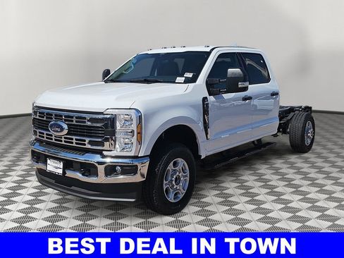 New 2026 Ford F350 XLT AWD/4WD image 7