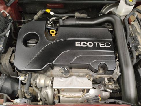 Used 2020 Chevrolet Equinox Premier FWD image 30