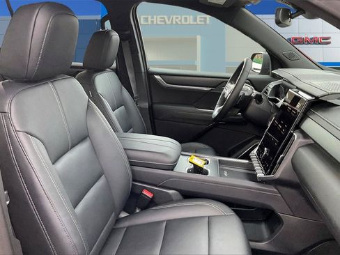 Used 2024 GMC Acadia Elevation w/ Luxury Package image 29