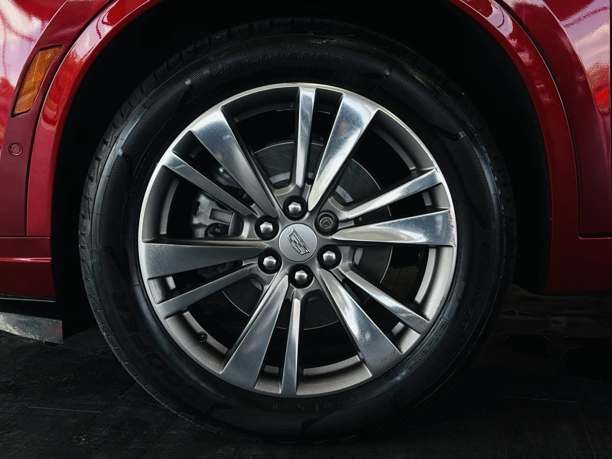 Used 2021 Cadillac XT6 Premium Luxury AWD/4WD image 22