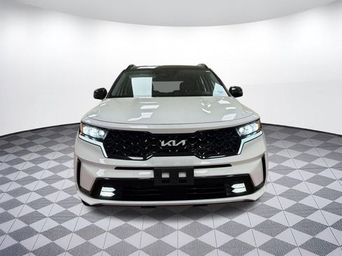 Used 2023 Kia Sorento SX image 6