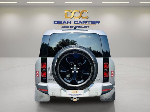Used 2020 Land Rover Defender 110 HSE image 8