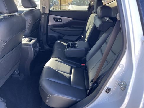 Certified 2023 Nissan Murano SV w/ SV Midnight Edition Package image 12