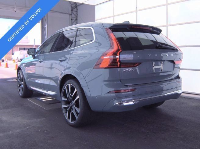Used 2023 Volvo XC60 B5 Ultimate w/ Protection Package Premier FWD image 11