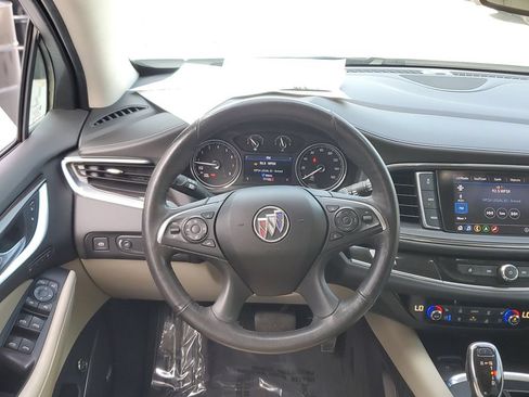 Used 2020 Buick Enclave Premium w/ Sun and Sites Package AWD/4WD image 19