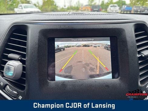 Used 2021 Jeep Cherokee Latitude image 26