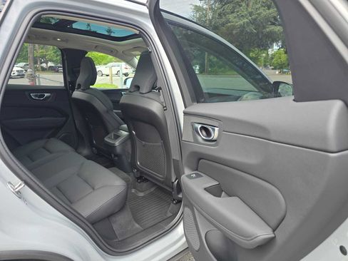 Used 2026 Volvo XC60 B5 Plus w/ Climate Package AWD/4WD image 13