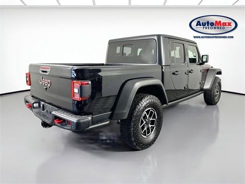 Used 2024 Jeep Gladiator Rubicon w/ Safety Group image 2