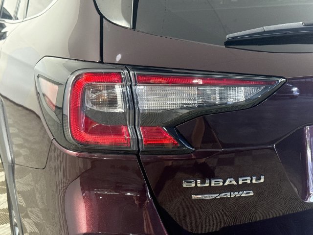 Used 2024 Subaru Outback Limited AWD/4WD image 35