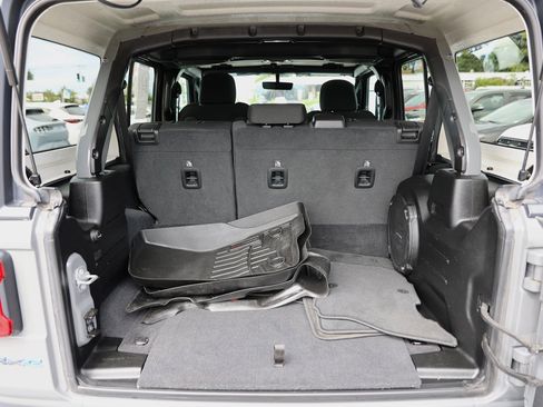 Used 2021 Jeep Wrangler Unlimited Rubicon 4xe w/ Cold Weather Group image 21