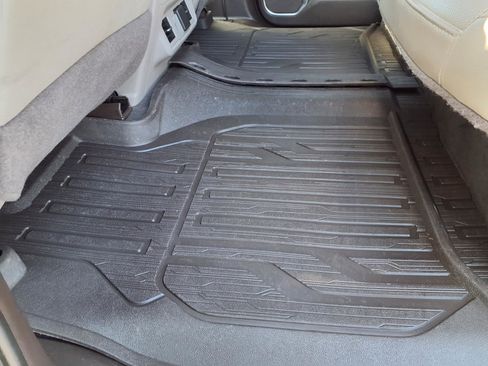 Used 2022 GMC Sierra 1500 SLT image 24